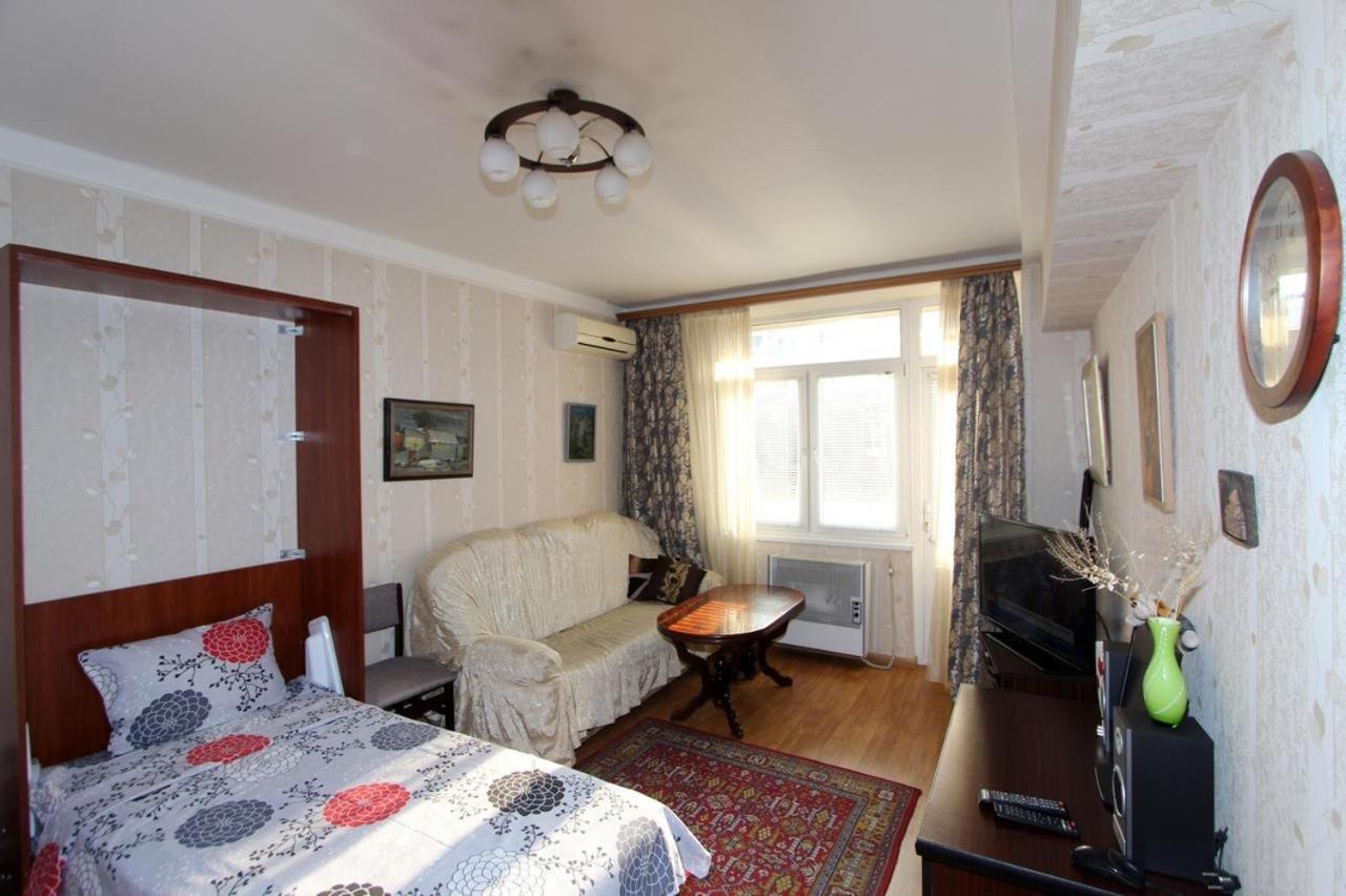 Cozy Apartment In The Center Of Erevan Exterior foto